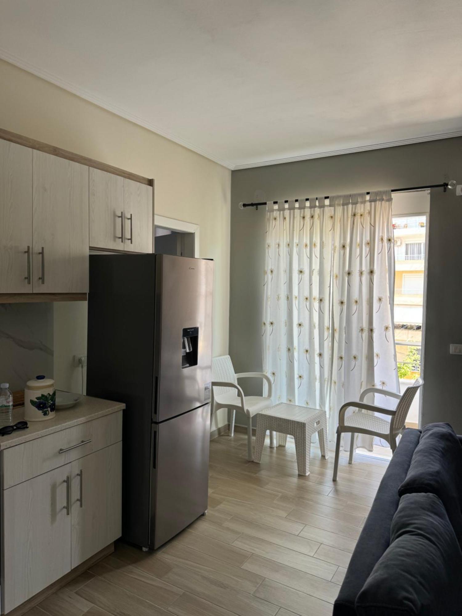 Leon Sea View Apartment Sarandë Eksteriør billede