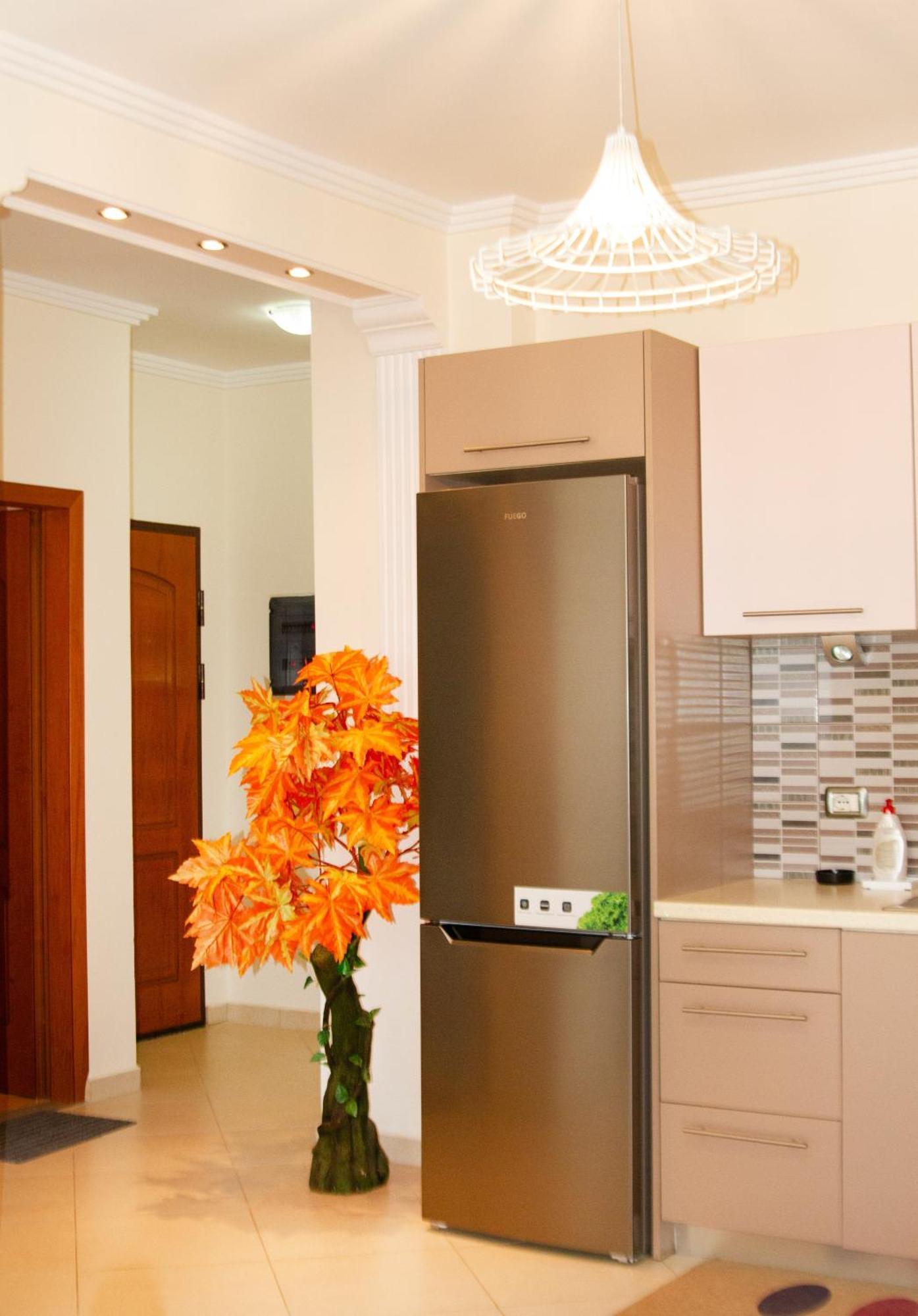 Leon Sea View Apartment Sarandë Eksteriør billede